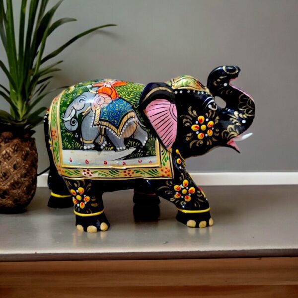 Handmade Small Wooden Elephant Statue for Gifts