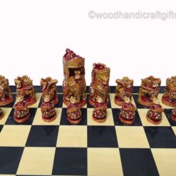 chess king and queen red