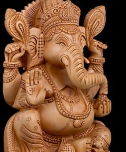  wooden Gah blessing hand, crown, and carved mouse.nesha Statue wit