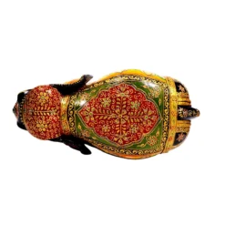 wooden elephant flower deign on upper top of elephant