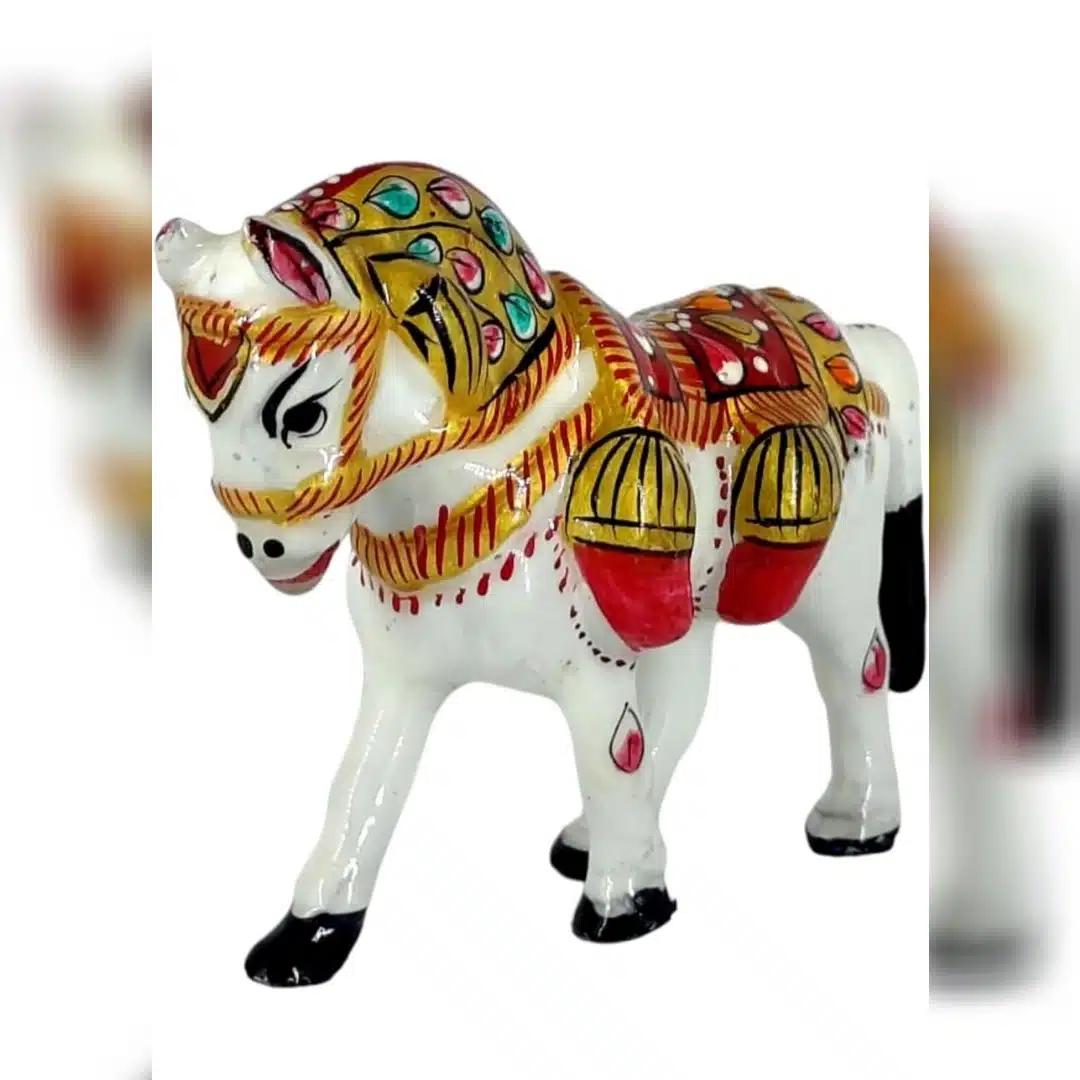 Metal Painted Horse Statue – Elegant Symbol of Strength - Image 2